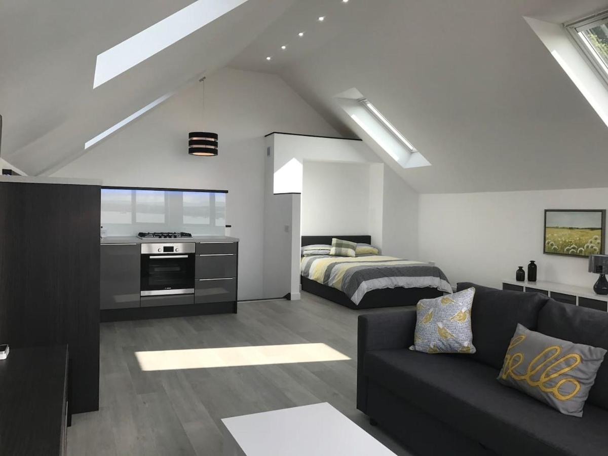 The Wee Glasshouse - Stunning Views Of Dalgety Bay Saint Davids  Bagian luar foto