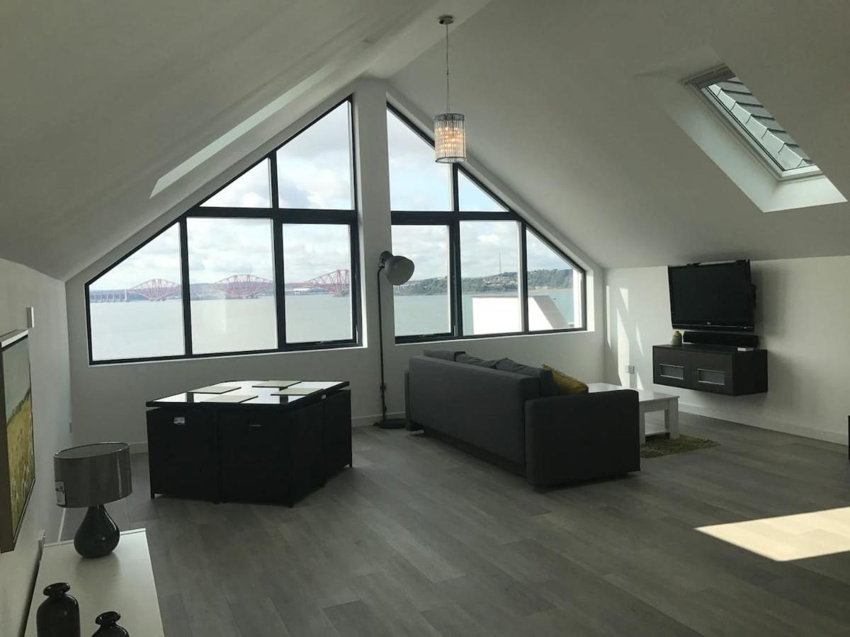 The Wee Glasshouse - Stunning Views Of Dalgety Bay Saint Davids  Bagian luar foto