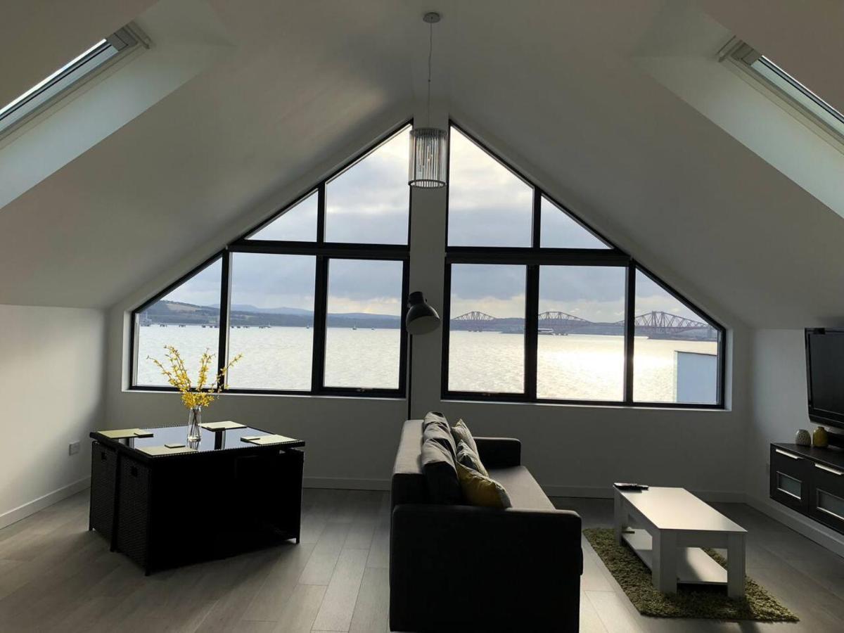 The Wee Glasshouse - Stunning Views Of Dalgety Bay Saint Davids  Bagian luar foto
