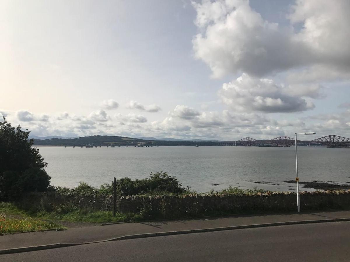 The Wee Glasshouse - Stunning Views Of Dalgety Bay Saint Davids  Bagian luar foto